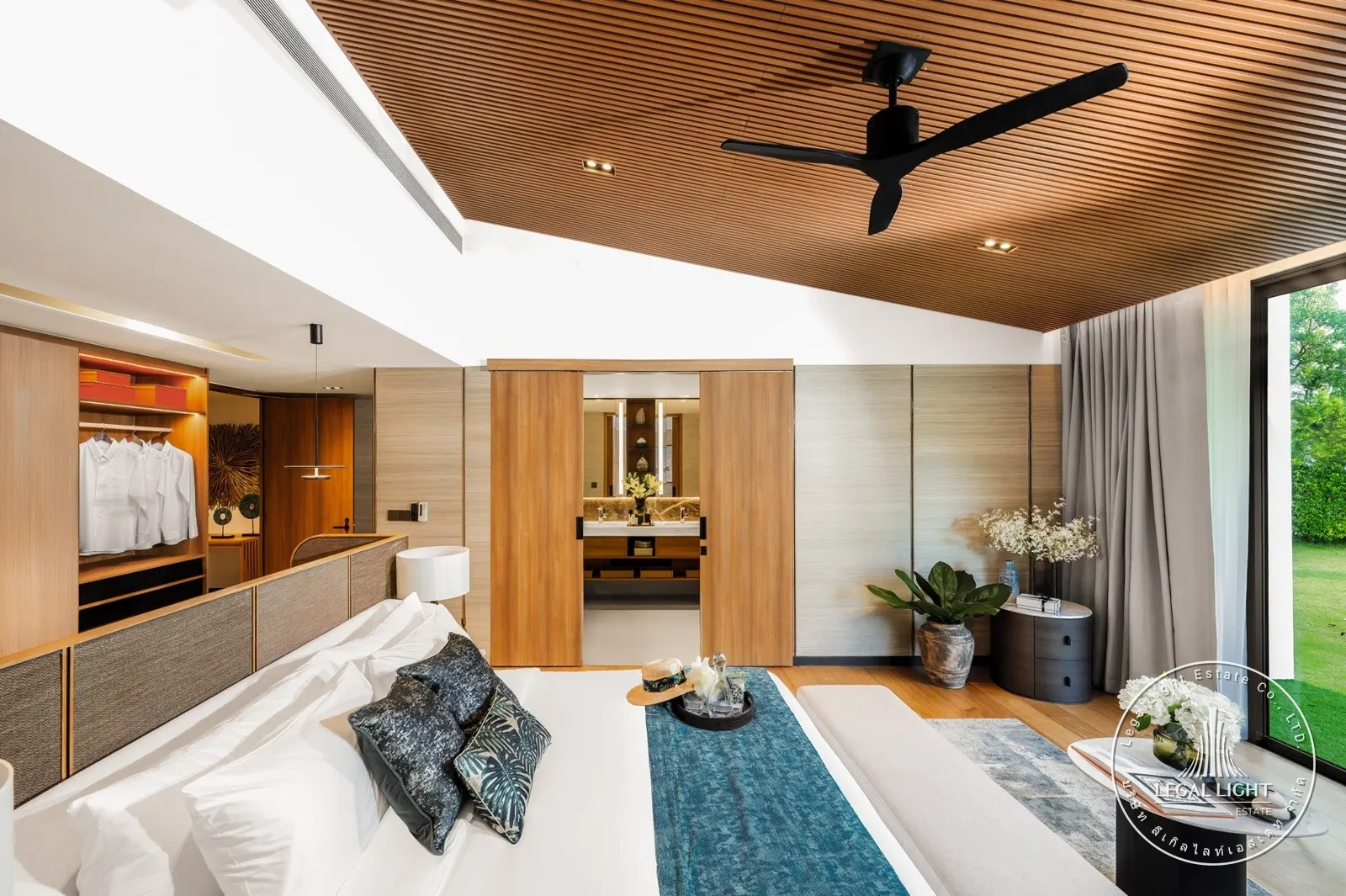 Laguna Lakelands Waterfront Villas — 10