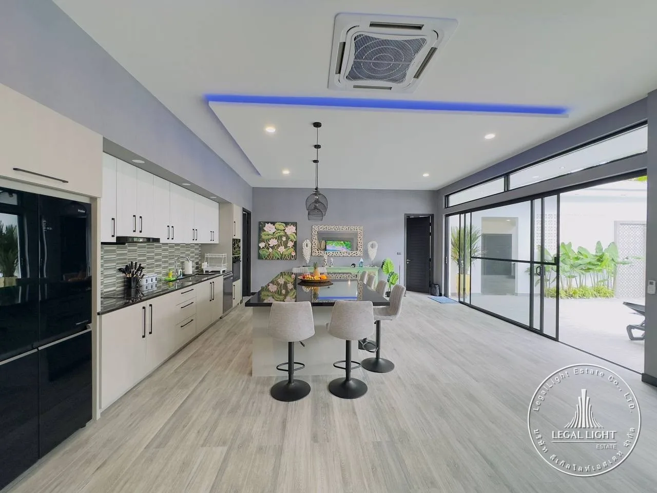 4-bedroom villa, 250 m² in Villa Manon — 3