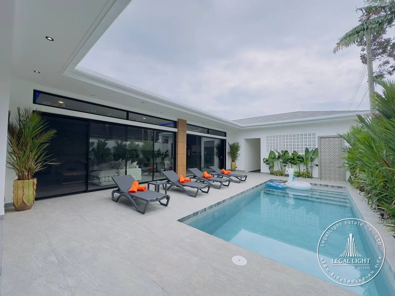 4-bedroom villa, 250 m² in Villa Manon — 7