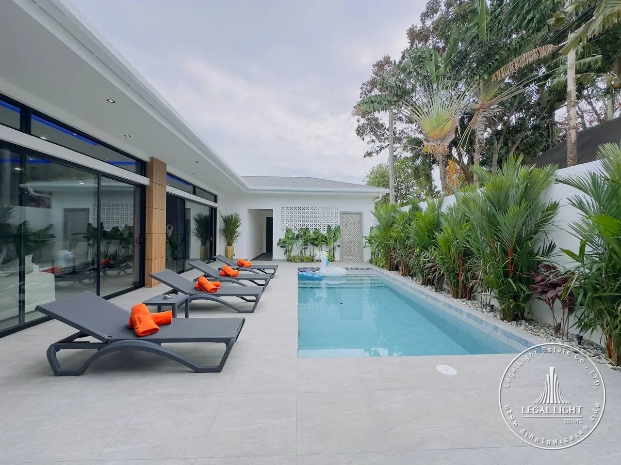 4-bedroom villa, 250 m² in Villa Manon — 22