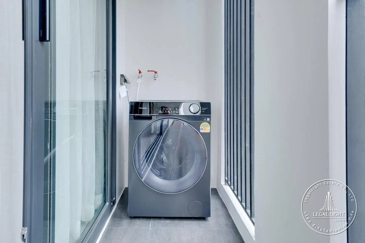 Studio, 35 m² in Bellevue Condominium — 11
